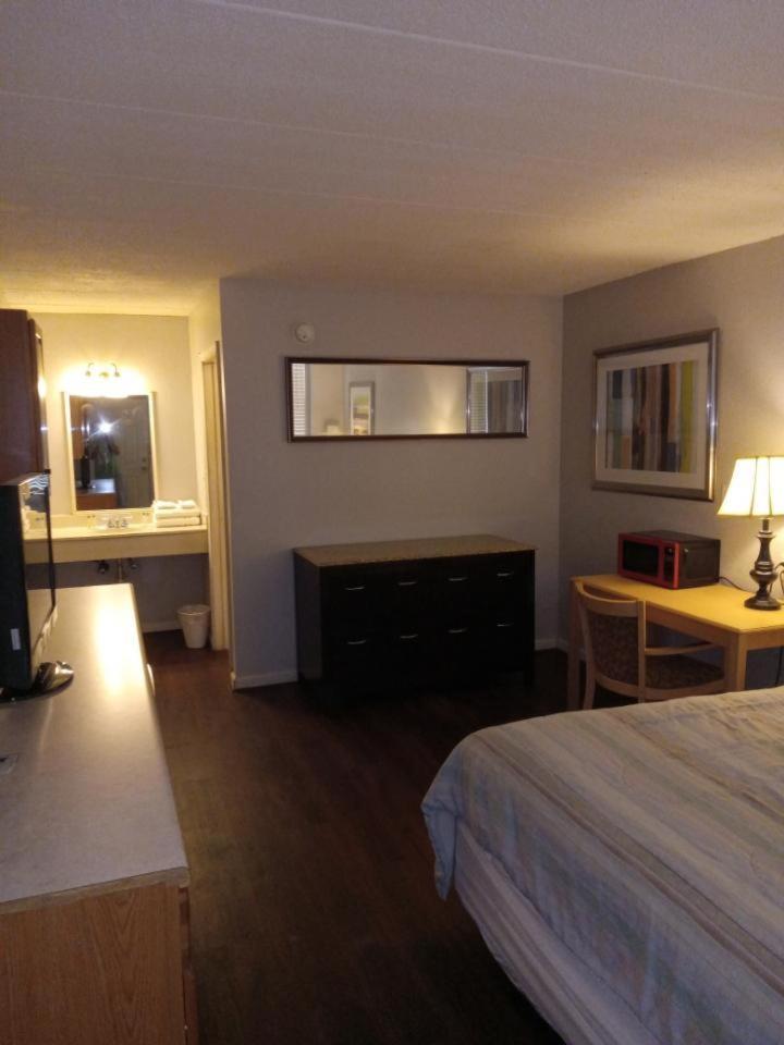 Apm Inn And Suites Winchester Extérieur photo