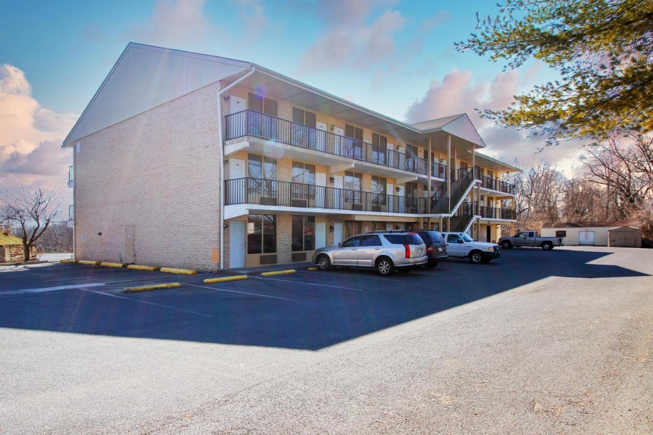 Apm Inn And Suites Winchester Extérieur photo