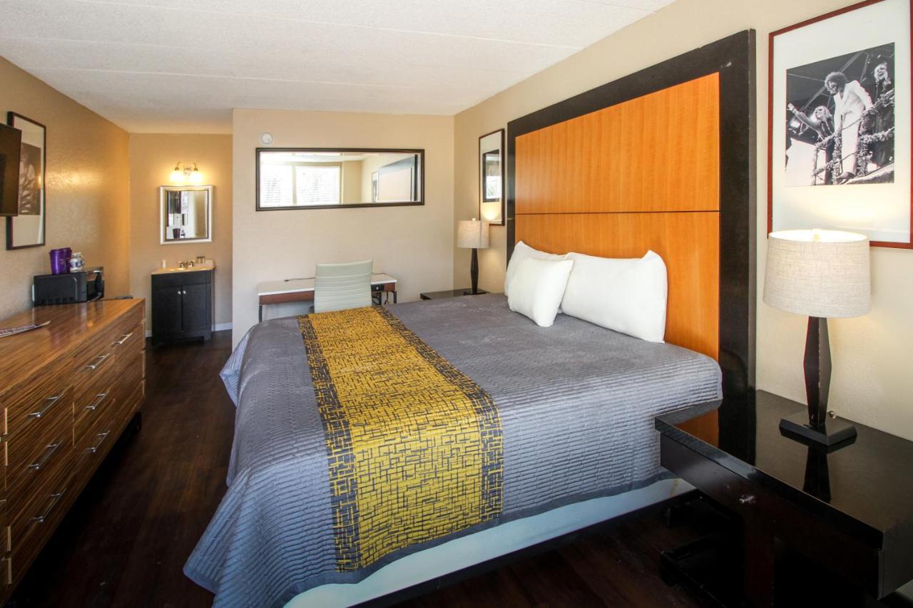 Apm Inn And Suites Winchester Extérieur photo